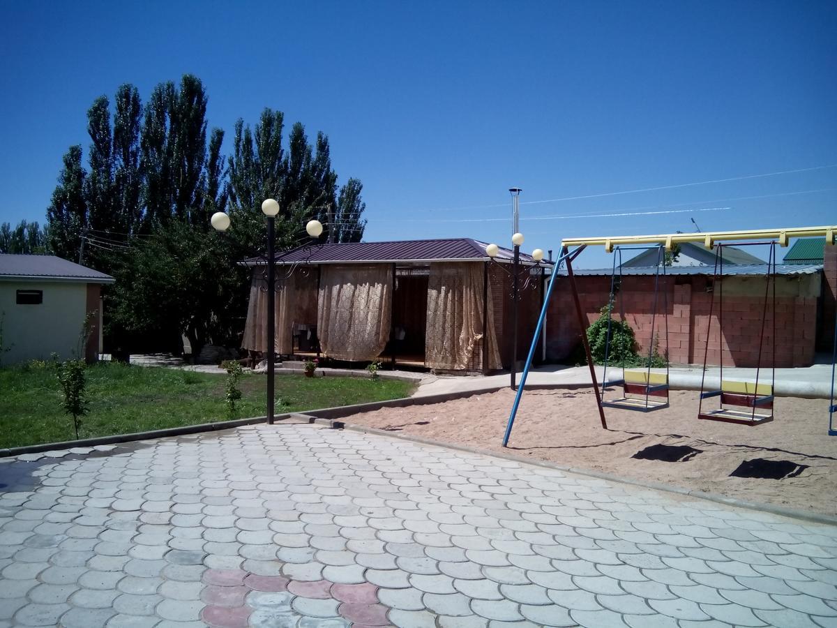 Hotel Yukon Bosteri Exterior foto